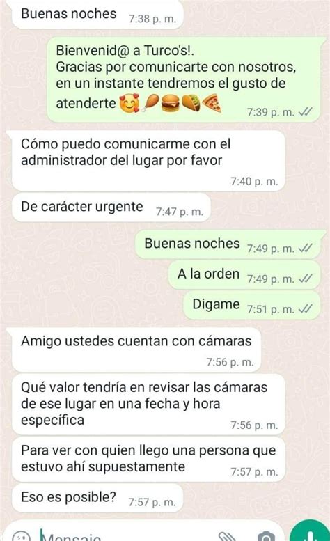 Un cliente pide al gerente de un restaurante revisar las cámaras del