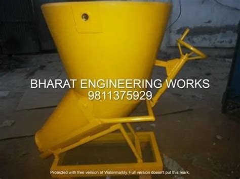 Bharat Construction Concrete Bucket Capacity 0 25 To 5 Cubic Meter