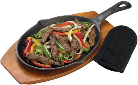 Sizzling Chicken Fajitas - CenterCutCook