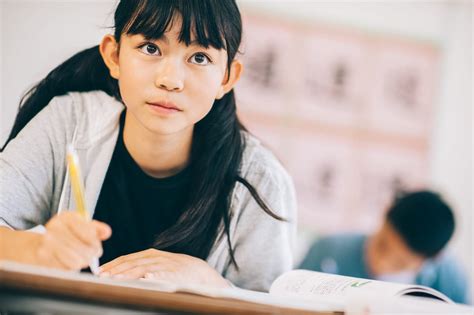 中学受験を検討している保護者、必見！ カリスマ先生による 「はじめての中学受験」ガイド Gakken家庭学習応援プロジェクト マナビスタ