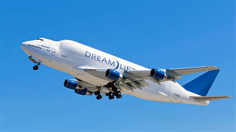 Why Did Boeing Build The 747 Dreamlifter?