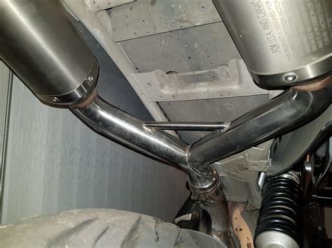 Arrow Exhaust Pipe Cracked