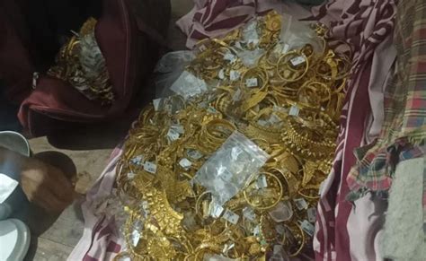 Delhi Rs 25 Crore Heist 3 Accused Arrested Some Gold Recovered