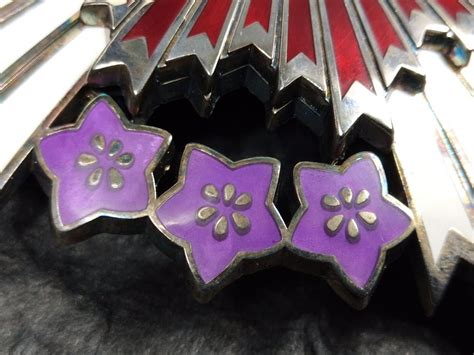 Replicas And Fakes Of The Order Of The Paulownia Flowers Medals Of Asia