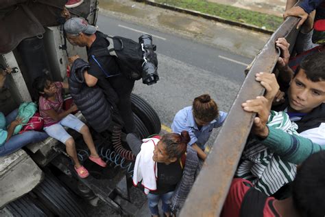 Migrant Caravan In Mexico Trudges Through ‘route Of Death The