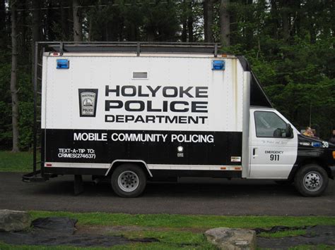 Holyoke Police Department gets $10,000 grant to enforce laws against underage drinking ...