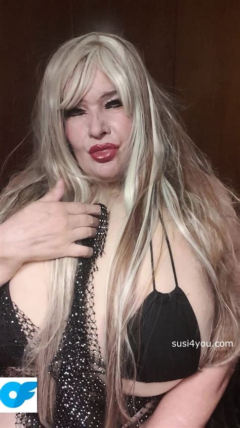 Susi Wearing Black Bikini Teasing With Huge Tits Blowjob With Toy
