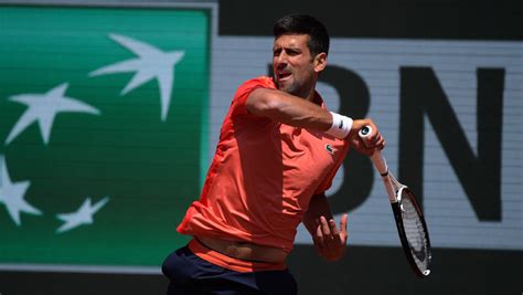 Dominant Novak Into Record 17th RG Quarter Final 14th In A Row Novak