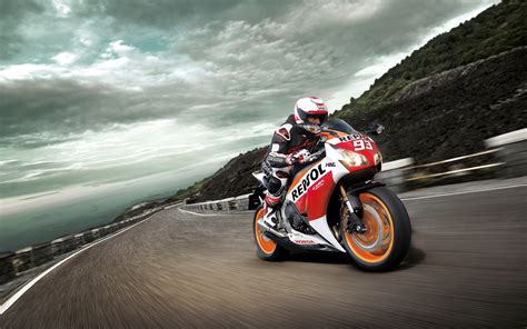 Download This Wallpaper Honda Cbr Wallpaper Iphone 2113086 Hd