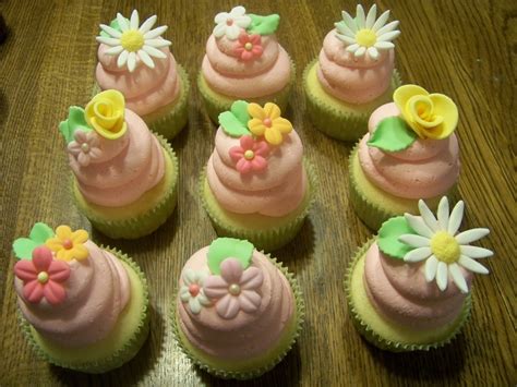 Pretty Pastel Cupcakes - CakeCentral.com