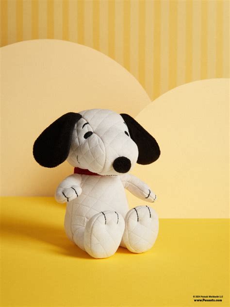 Snoopy Quilted Jersey Cream In Giftbox Cm Bon Ton Toys