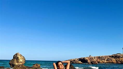 Alessandra Ambrosio Sends Temps Soaring In Ibiza With Sexy Bikini Shots