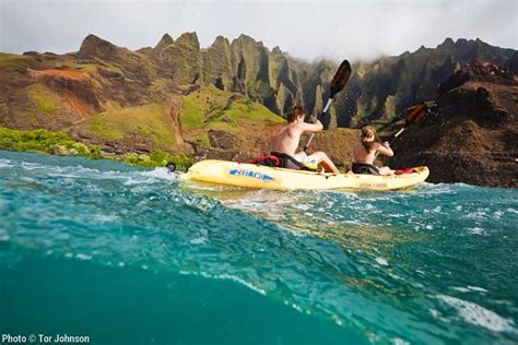 Na Pali Coast Summer Sea Kayaking Tour