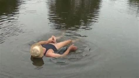 Str Daddy Stroke In The Lake Gay Man Man Porn XHamster