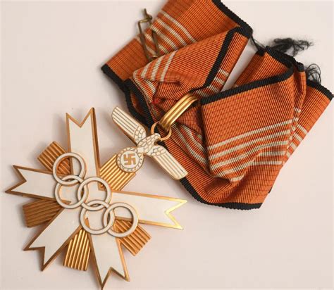 Regimentals GERMAN WWII OLYMPIC GAMES FIRST CLASS NECK ORDER