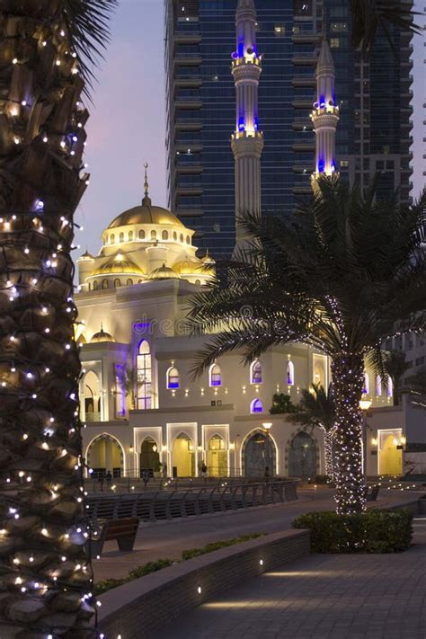 Night View of the Small Mosque of Dubai Marina Illuminated Stock Image - Image of outdoor ...