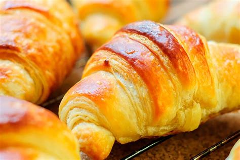 Como fazer croissants passo a passo receita fácil