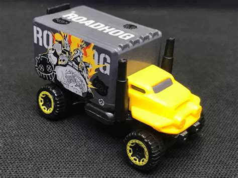 HOT WHEELS BAJA Hauler Collectable Scale PicClick AU