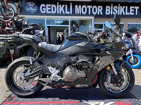 RKS SRK550 RS 2024 Model Naked Roadster Motor Motosiklet Mağazasından Sıfır 373 760 TL