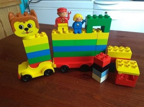 Se produkter som liknar Lego Duplo Lekset med figur på Tradera