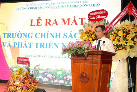 Ra mắt trường Chính sách công và Phát triển nông thôn