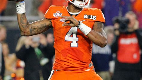 First Look: Scouting Clemson QB Deshaun Watson