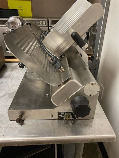 Globe Automatic Meat Slicer 500L - RM Restaurant Supplies