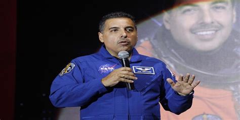 La Sorprendente Historia Del Astronauta Mexicano José Hernández