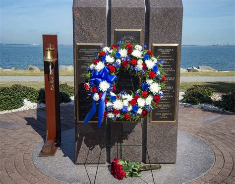 USS Cole Honors Their Heroes United States Navy News Stories