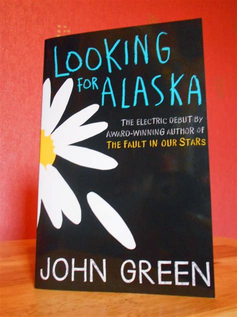 Bella S Beauty Blog Book Review Looking For Alaska By John Green