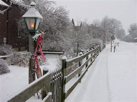 Indoor and Outdoor Winter Activities in the Iowa City Area