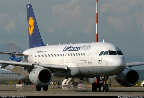 D AILH Lufthansa Italia Airbus A319 114 Photo By Stefano R ID 197798