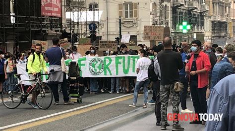 Corteo Sciopero Per Il Clima Di Fridays For Future 24 Settembre