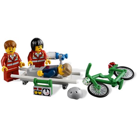 LEGO Ambulance Set 4431 | Brick Owl - LEGO Marketplace