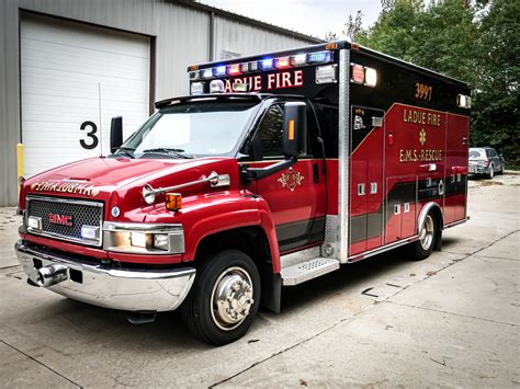 Medtec Gmc C Custom Ambulance American Response Vehicles