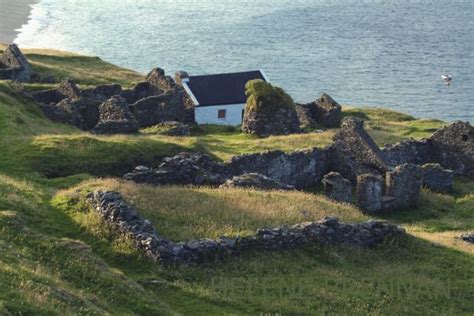 The Blasket Islands - A Literary Legacy > What Boundaries? Live Your Dream!