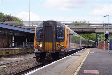 South Western Railway Class 444 At Bournemouth Railway Sta Flickr