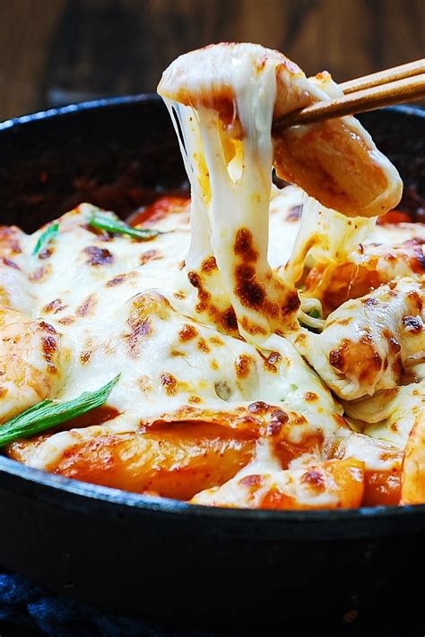 Seafood Cheese Tteokbokki (Spicy Rice Cake) - Korean Bapsang