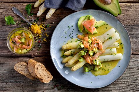 3 Gangenmenu Zalmterrine Gebakken Zalm Met Witte Asperges Hollandaise