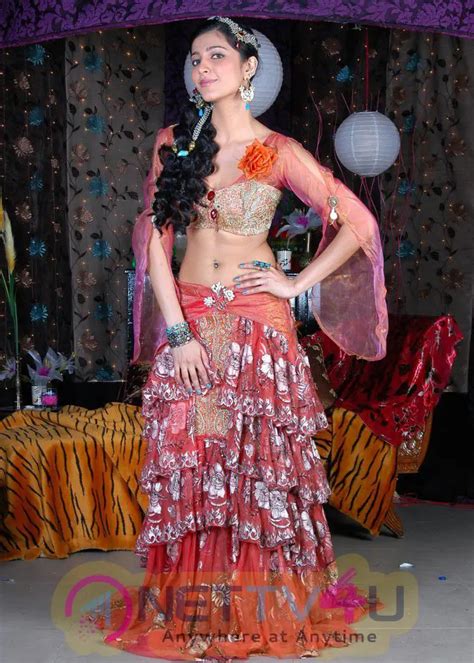 Tamil Actress Shruthi Hassan Hot Photo Shoot Stills 205487 Galleries HD Images