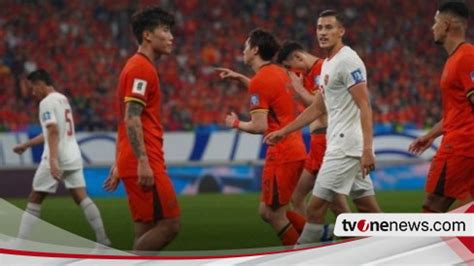 Reaksi Berkelas Jay Idzes Usai Timnas Indonesia Digulung China Maarten