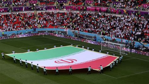 Us Soccer Briefly Scrubs Emblem From Iran Flag At World Cup Fox 5 Atlanta