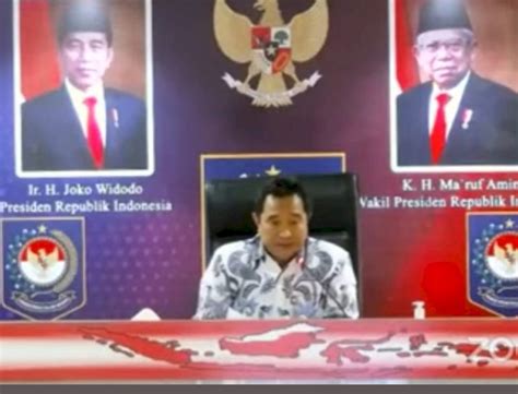 Semarakan HUT Ke 78 RI Kemendagri Pusatkan Gerakan Pembagian Bendera