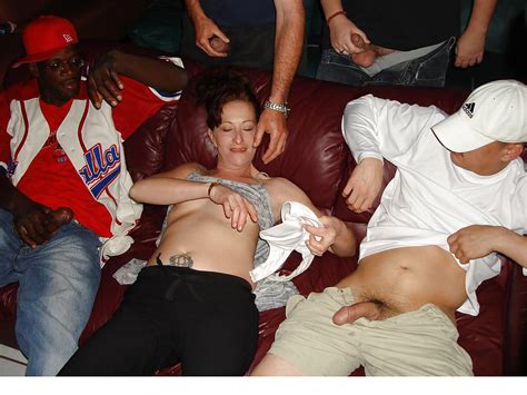 Sammi Slutwife At Porn Theater Porn Pictures XXX Photos Sex Images 636556 PICTOA