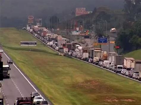 G Acidente Mata Uma Pessoa E Provoca Congestionamento Na