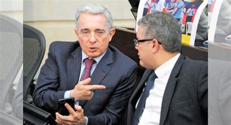 Defensa De Álvaro Uribe Pidió Formalmente Que Su Caso Pase A La Fiscalía