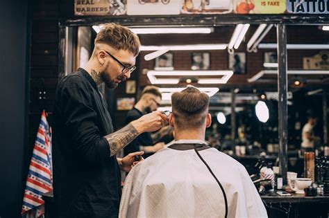 Tips To Tell Your Barber Exactly What You Want Guide 2023