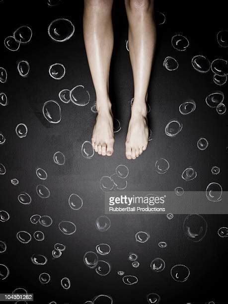 36 Women Swimming Underwater Drawing Stock Photos, High-Res Pictures ...