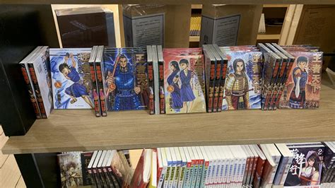 Found this collection on a Chinese bookstore today. : r/Kingdom