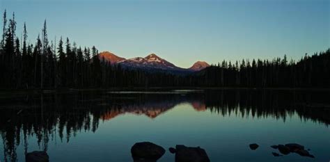 Three Sisters Oregon Stock Photos, Pictures & Royalty-Free Images - iStock